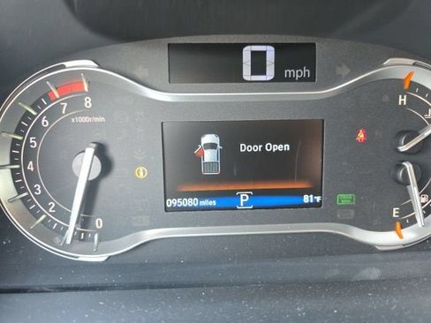 Used 2017 Honda Ridgeline RTL-T image 3