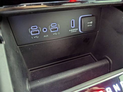 Used 2023 Jeep Grand Cherokee Overland image 26