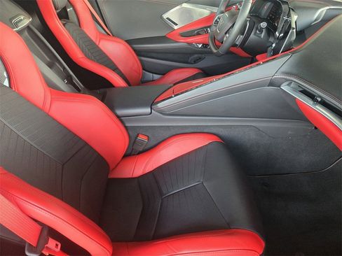 Used 2022 Chevrolet Corvette Stingray Premium Conv w/ 3LT image 14