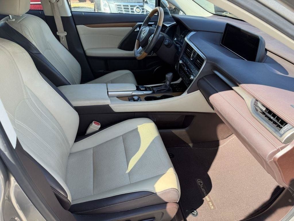 Used 2017 Lexus RX 350 FWD image 9