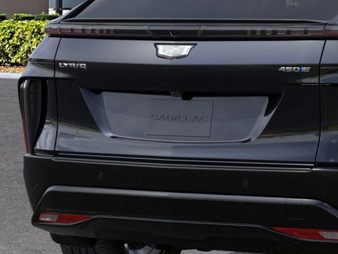 New 2025 Cadillac Lyriq Sport image 14