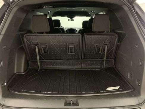 Used 2023 Chevrolet Traverse LT w/ LPO, Floor Liner Package AWD/4WD image 25