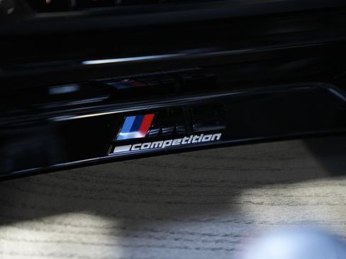 Used 2022 BMW M8 Competition image 38