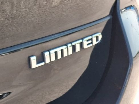 Used 2022 Jeep Grand Cherokee L Limited AWD/4WD image 29