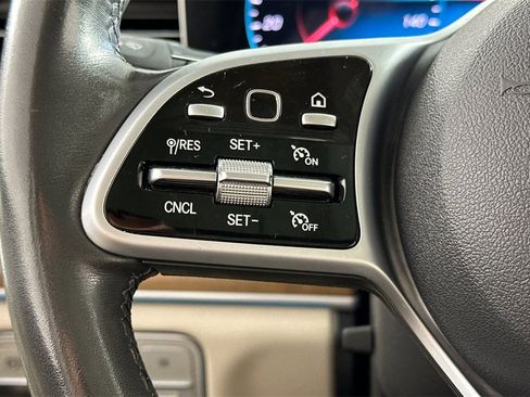 Certified 2020 Mercedes-Benz GLE 350 4MATIC image 27