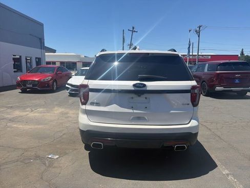 Used 2017 Ford Explorer Sport AWD/4WD image 6