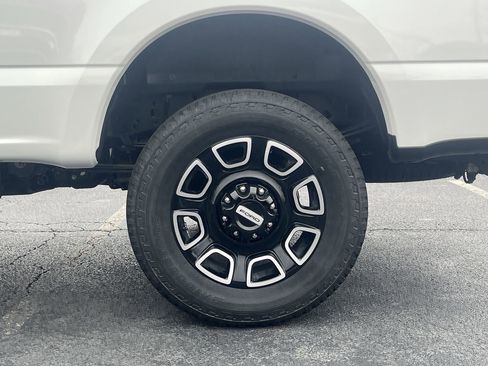 New 2026 Ford F250 Platinum image 35