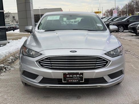 Used 2017 Ford Fusion SE image 8