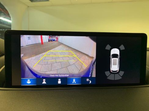 Used 2022 Acura MDX A-Spec image 44