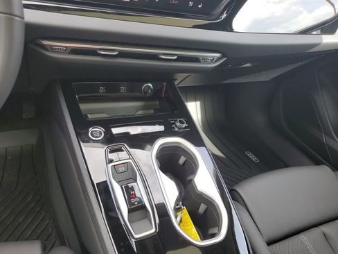 New 2026 Audi A6 Premium Plus AWD/4WD image 11