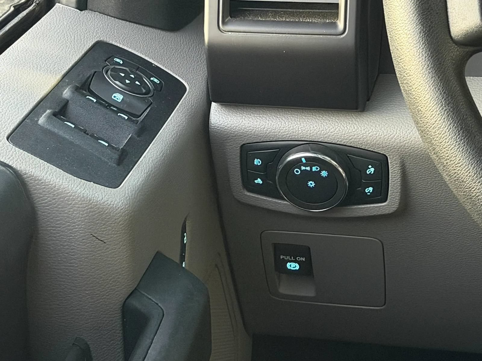 Used 2019 Ford F150 XL w/ Equipment Group 101A Mid AWD/4WD image 24