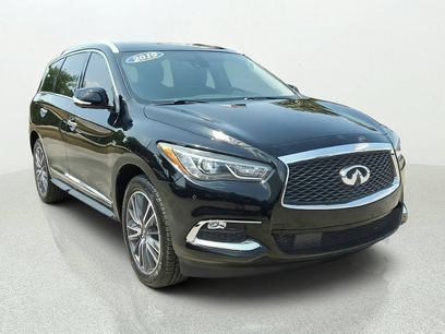 Used 2019 INFINITI QX60 Luxe w/ Essential Package