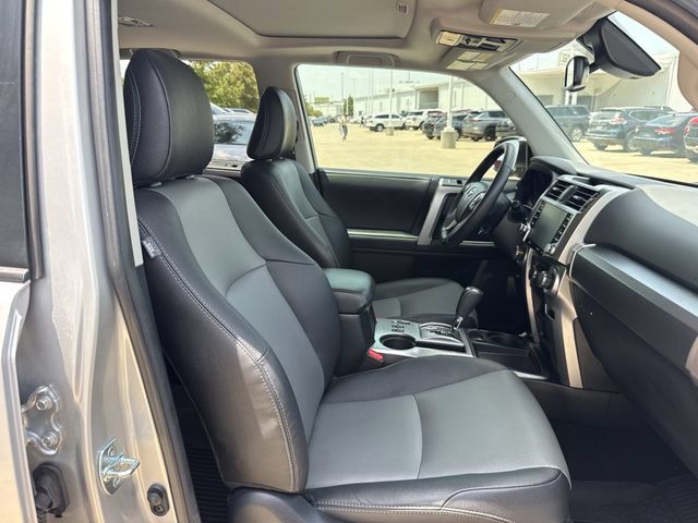 Used 2022 Toyota 4Runner SR5 Premium w/ Moonroof Package RWD image 29