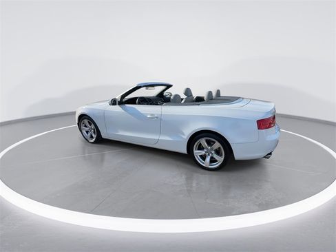 Used 2013 Audi A5 2.0T Premium image 10