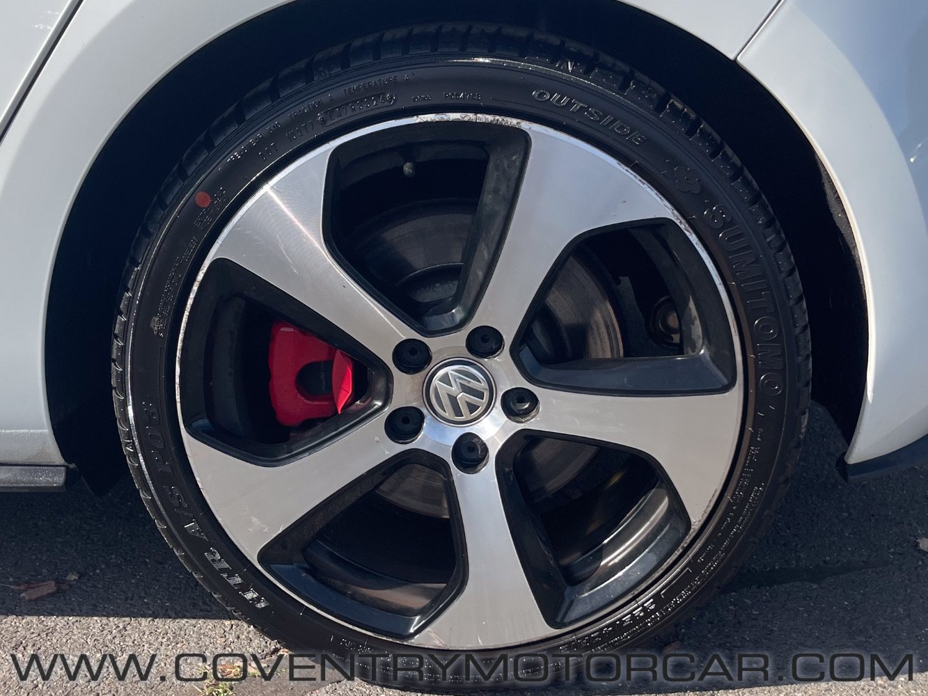 Used 2017 Volkswagen GTI SE FWD image 9