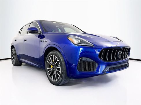 Used 2024 Maserati Grecale GT AWD/4WD image 38