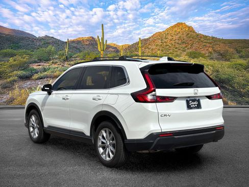 Used 2023 Honda CR-V EX image 6
