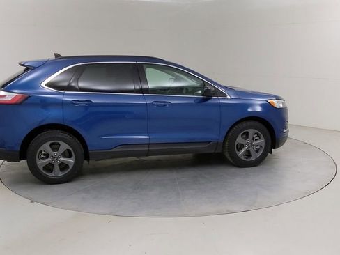 Certified 2022 Ford Edge SEL w/ Sport Appearance Package AWD/4WD image 12