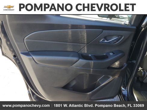 Used 2019 Chevrolet Traverse LS image 17