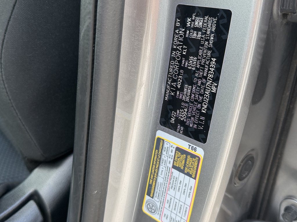 Certified 2022 Kia Soul LX FWD image 32