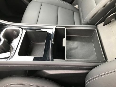 Certified 2026 Chevrolet Traverse LT image 13