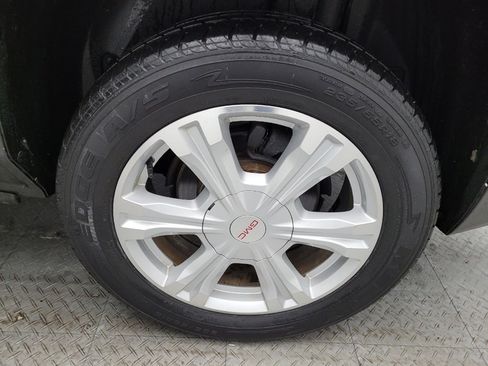 Used 2017 GMC Terrain SLE w/ Driver Alert Package I image 31