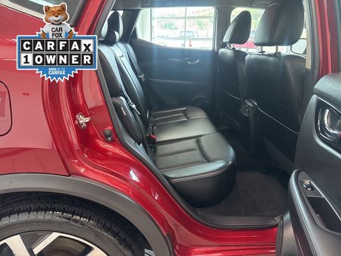 Used 2022 Nissan Rogue Sport SL AWD/4WD image 18