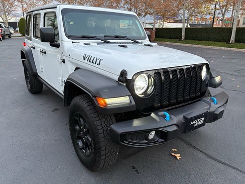 Used 2023 Jeep Wrangler Willys 4xe image 5