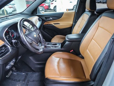 Used 2018 Chevrolet Equinox Premier image 17