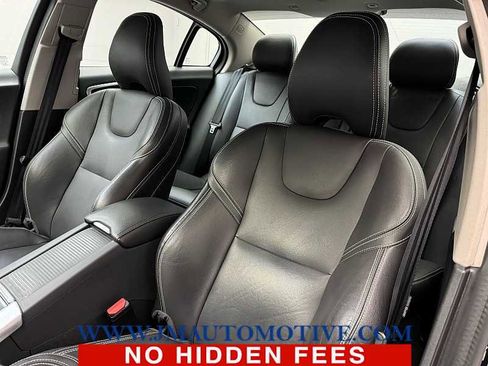 Used 2018 Volvo S60 T5 Dynamic w/ Vision Package image 14