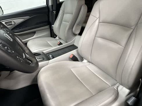 Used 2023 Honda Ridgeline RTL-E image 10