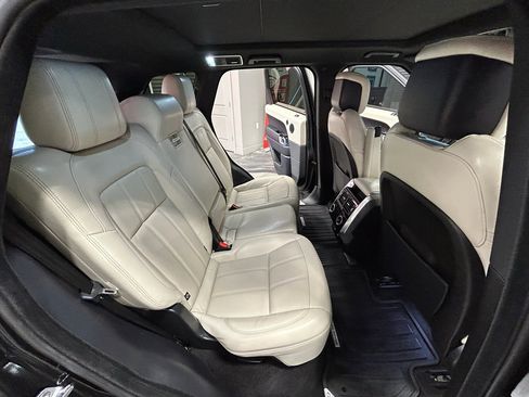 Used 2020 Land Rover Range Rover Sport HSE image 46