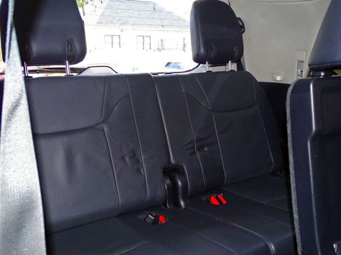 Used 2016 Lexus LX 570 4WD image 25