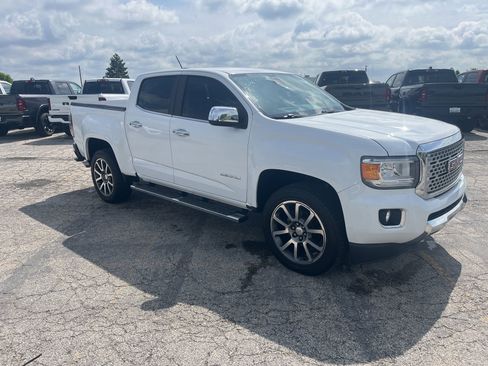 Used 2017 GMC Canyon Denali AWD/4WD image 4