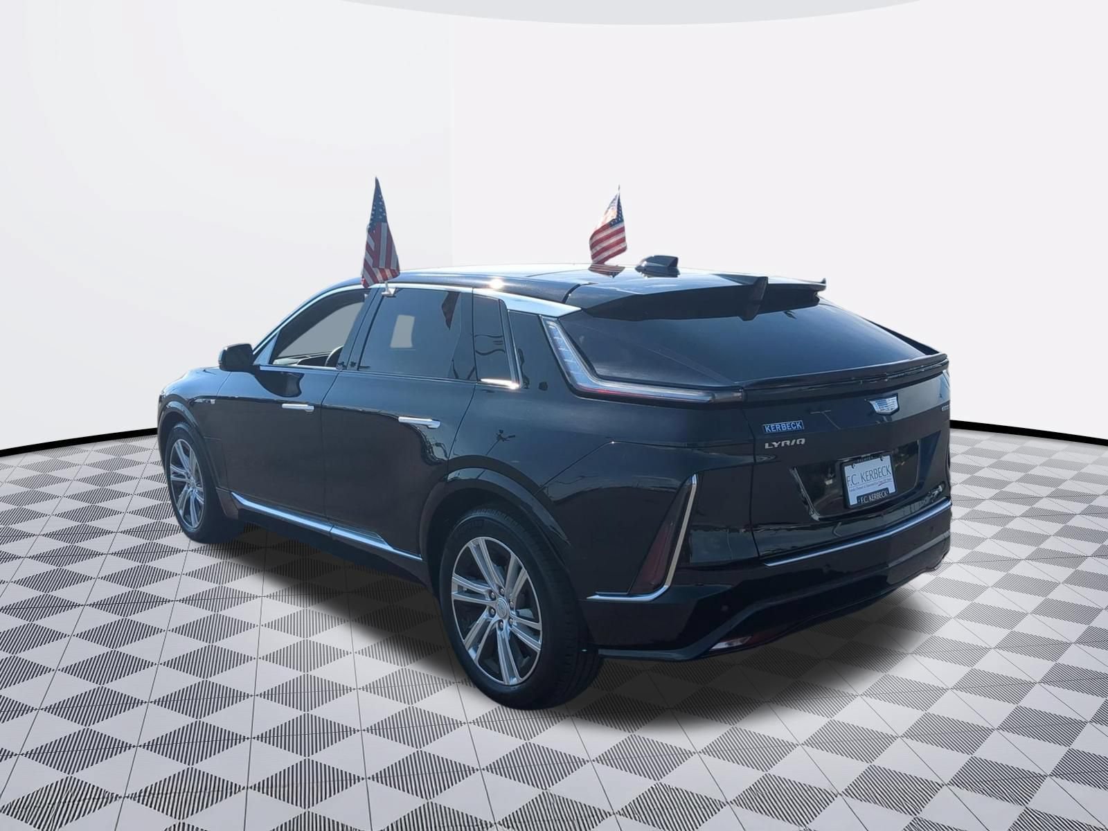 Certified 2024 Cadillac Lyriq Tech w/ Driver Assist Package AWD/4WD image 5
