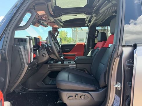 New 2026 GMC Hummer EV 3X w/ Carbon Fiber Edition Package AWD/4WD image 7