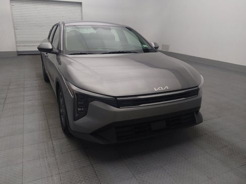 Used 2025 Kia K4 FWD image 14
