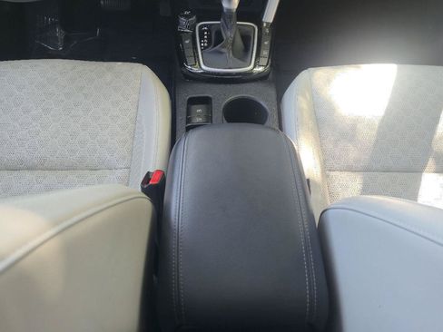 Used 2021 Kia Seltos SX w/ SX Sunroof Package AWD/4WD image 18