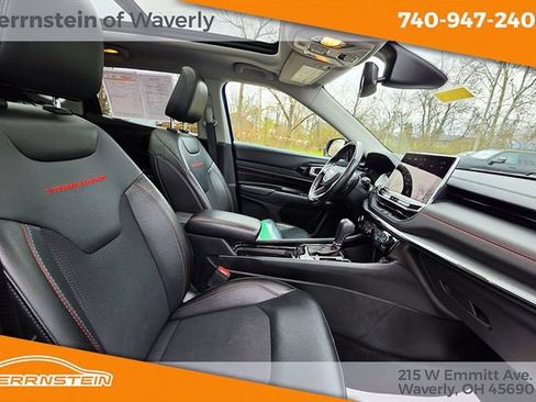 Used 2022 Jeep Compass Trailhawk w/ Sun and Sound Group image 26