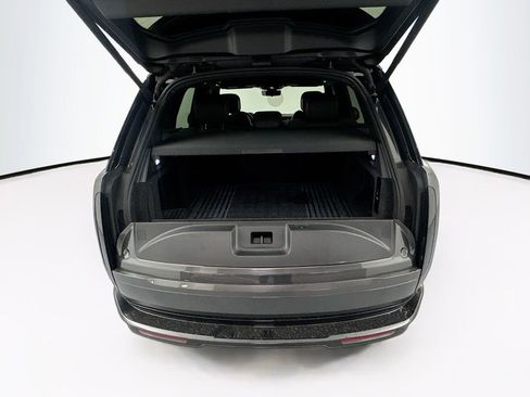 Certified 2023 Land Rover Range Rover SE AWD/4WD image 26