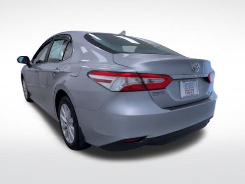 Used 2020 Toyota Camry LE w/ Cold Weather Package AWD/4WD image 6