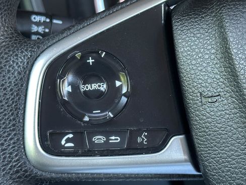 Used 2019 Honda CR-V LX image 29