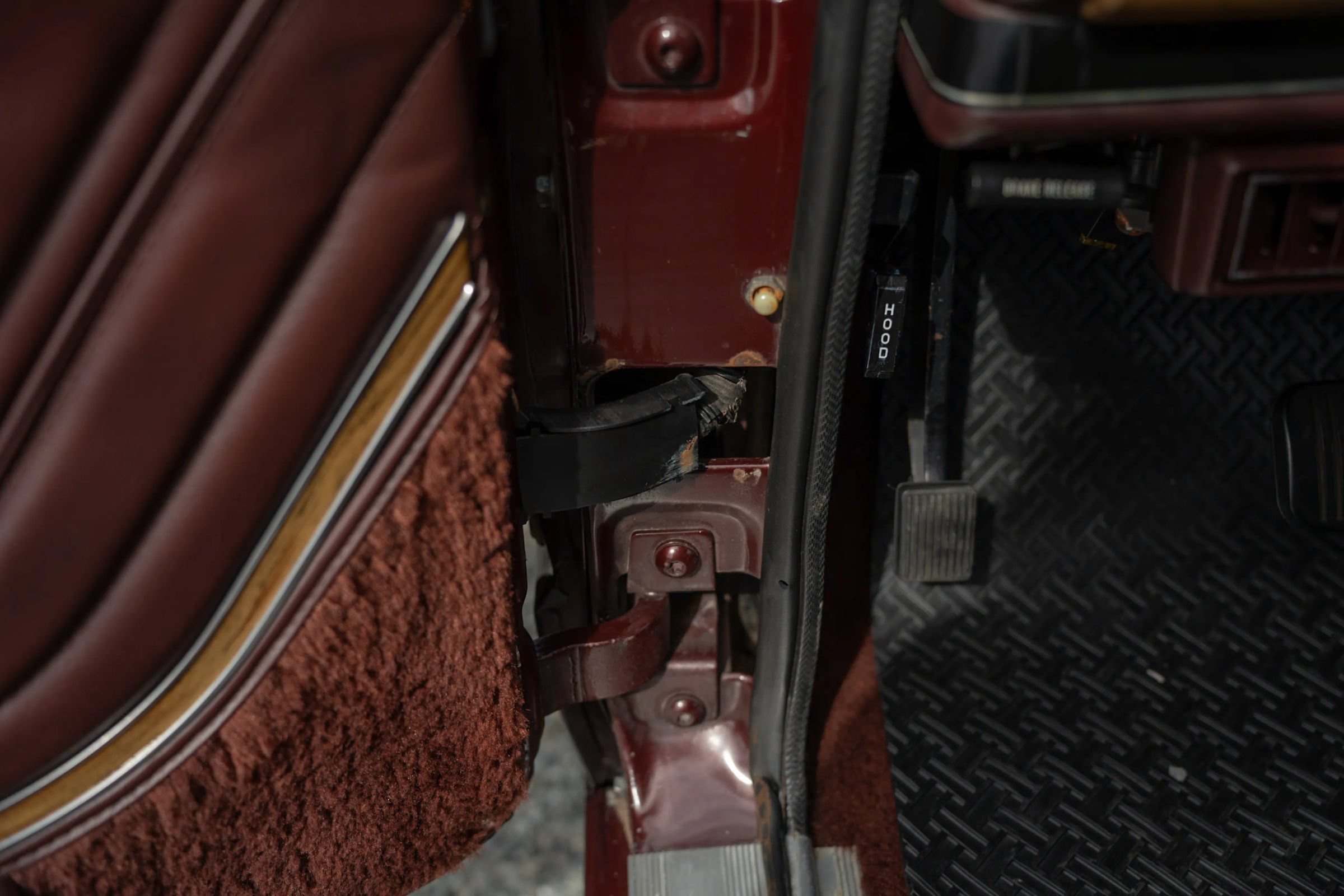 Used 1987 Jeep Grand Wagoneer AWD/4WD image 97
