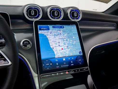 New 2026 Mercedes-Benz GLC 350e 4MATIC image 25