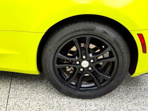 Used 2019 Chevrolet Camaro LS image 9