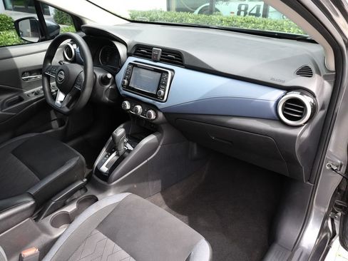 Used 2023 Nissan Versa SV FWD image 17