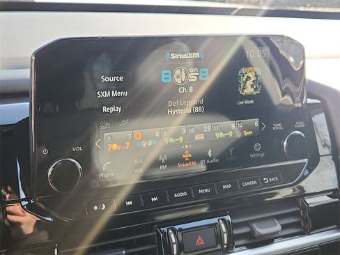 Certified 2022 Nissan Pathfinder SL image 18