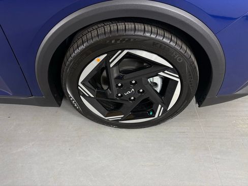 New 2026 Kia K4 EX FWD image 11