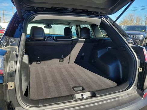 Used 2022 Jeep Cherokee Latitude Lux image 10