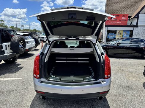 Used 2016 Cadillac SRX Luxury image 5